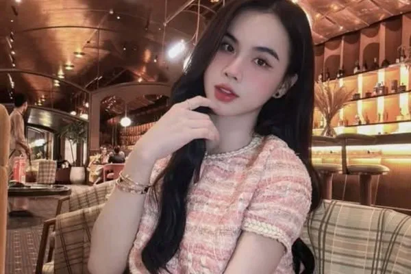 Trang Poker
